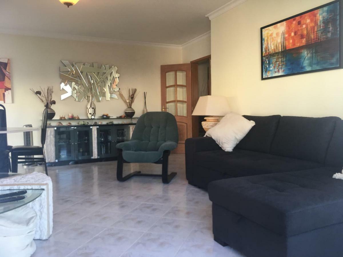 Quiet Apartment Overlooking The Swimming Pool Armação de Pêra 外观 照片